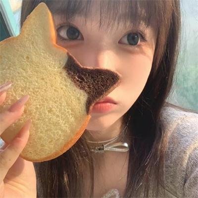 女孩不平凡海报